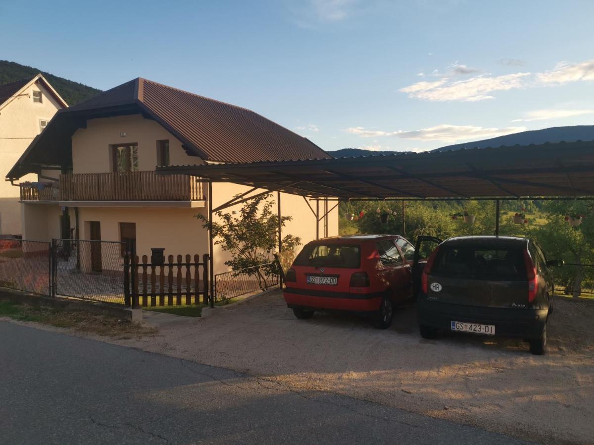 Apartman Nika Otočac Exterior foto